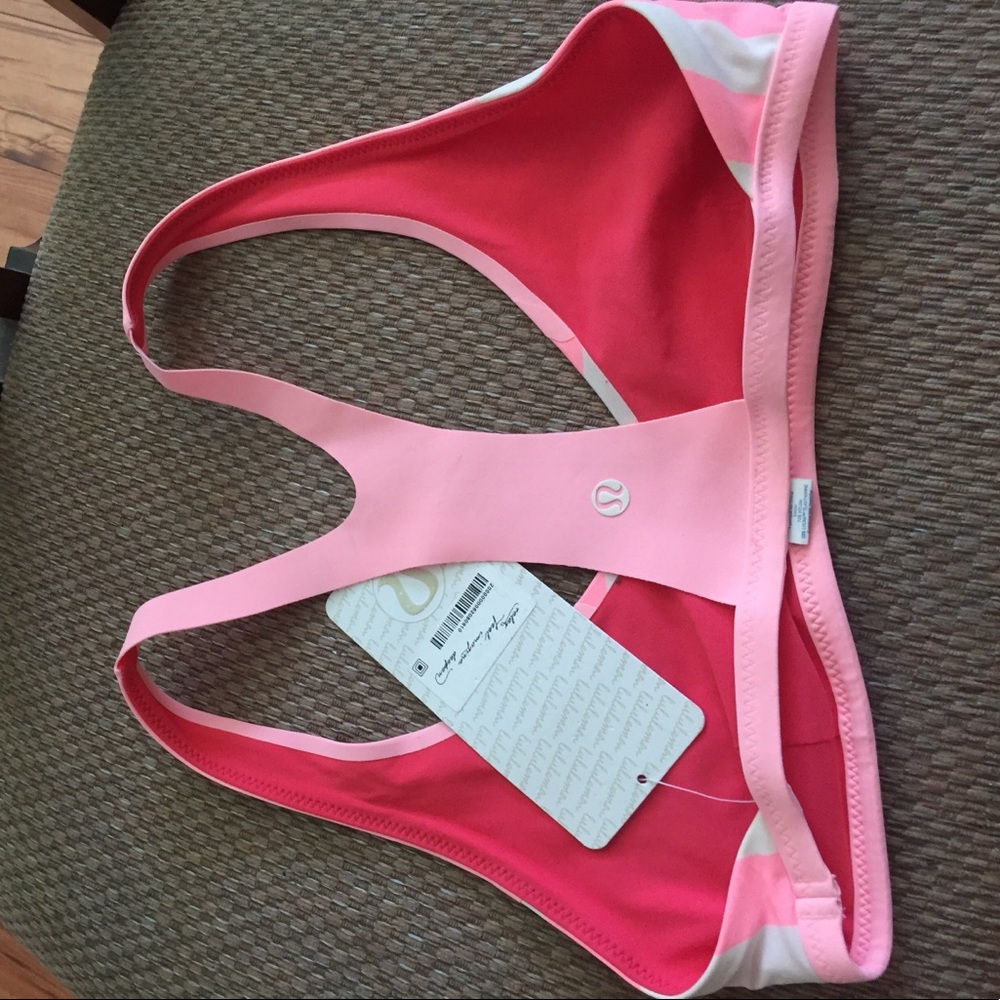 Lululemon swim top