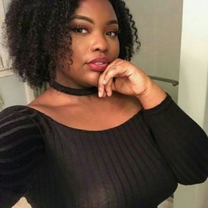 Meet your Posher, Michaela