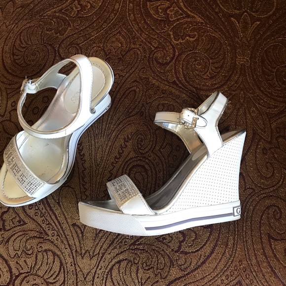 Guess Wedges - Picture 2 of 4