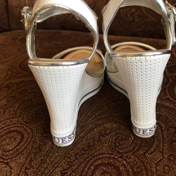 Guess Wedges - Picture 4 of 4