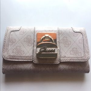 Guess Wallet