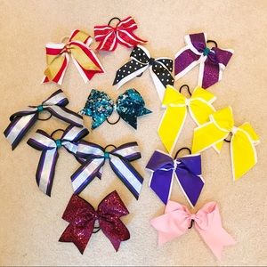‼️SOLD‼️ Cheer Hair Bows