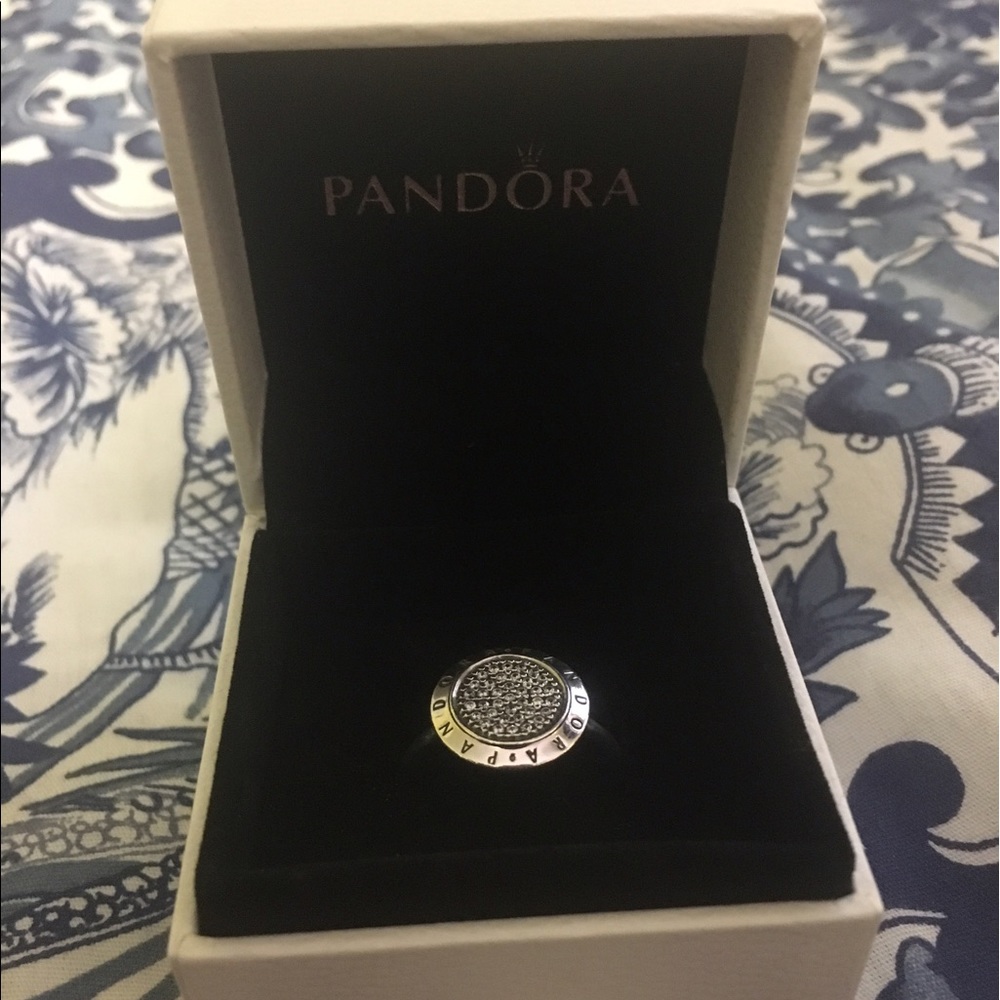 Never worn Pavé Pandora Ring