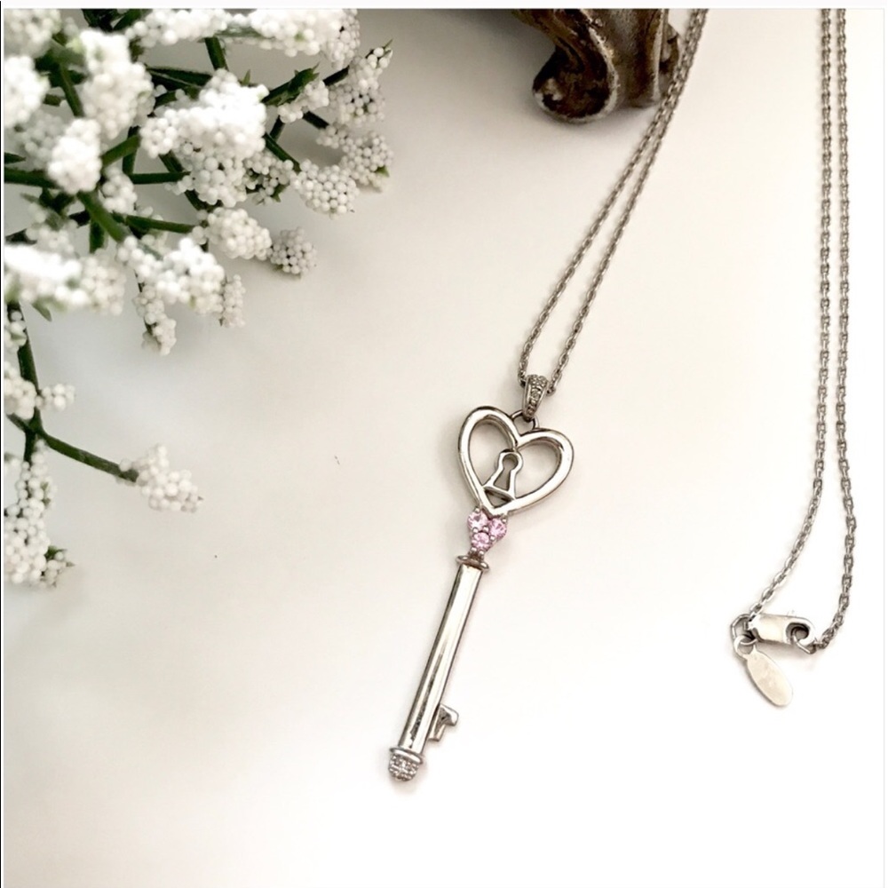 Silver • Key • Necklace