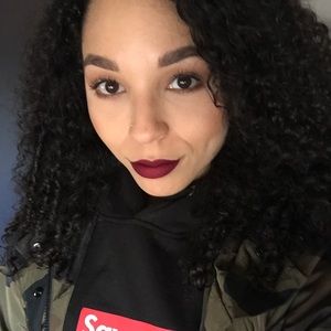 Meet your Posher, Brianna