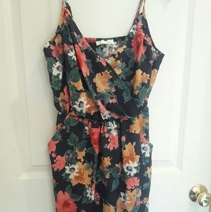 Lush floral dress size L