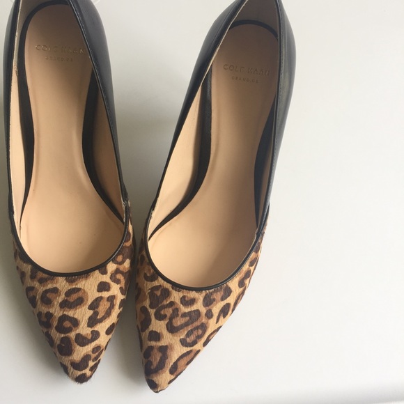 LIKE NEW Cole Haan Pump Pointed Toe Leather Heels - Picture 3 of 5