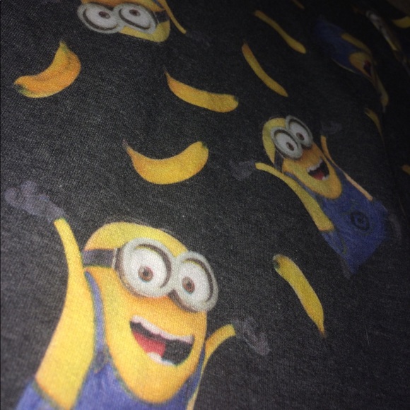 DESPICABLE ME MINION SHIRT🍌 - Picture 3 of 3