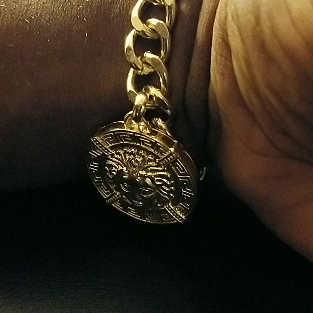 MEDUSA BRACELET 18K PLATED