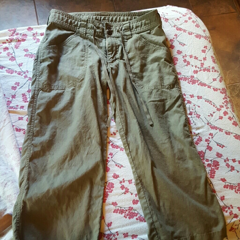 Patagonia crop pants