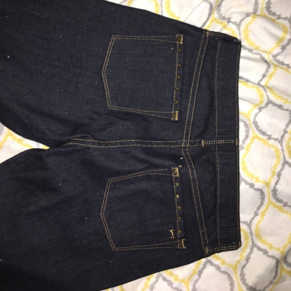 Outfit - Picture 6 of 7