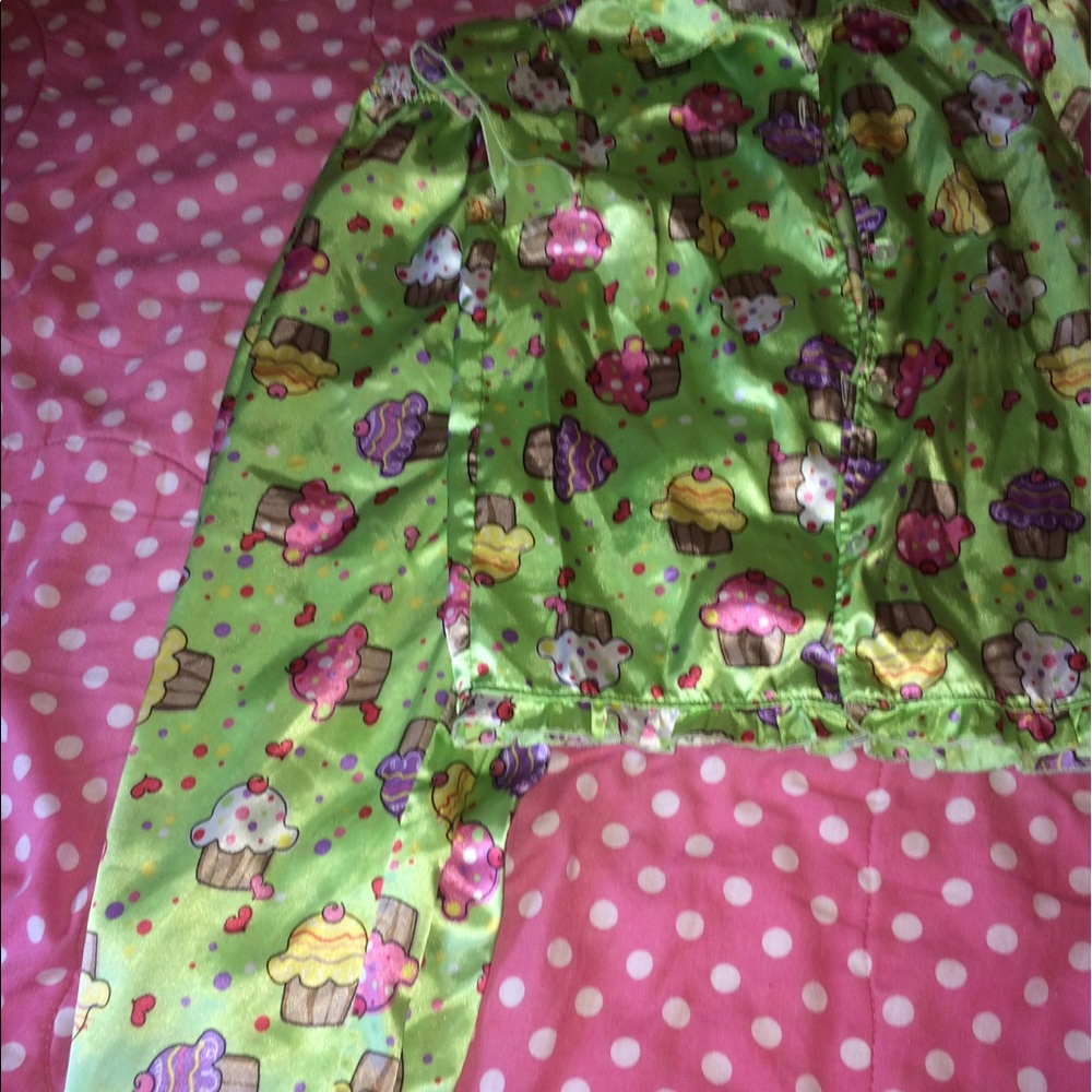 Young girls cupcake pajamas