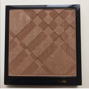 Burberry Makeup - Burberry Golden Radiance Face Highlight Powder Burberry Makeup - Burberry Golden Radiance Face Highlight Powder
