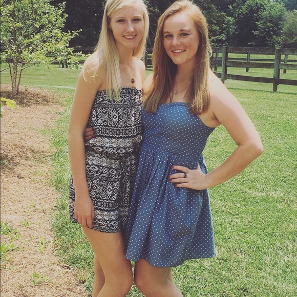 Blue Dress with Pockets! - Picture 2 of 2