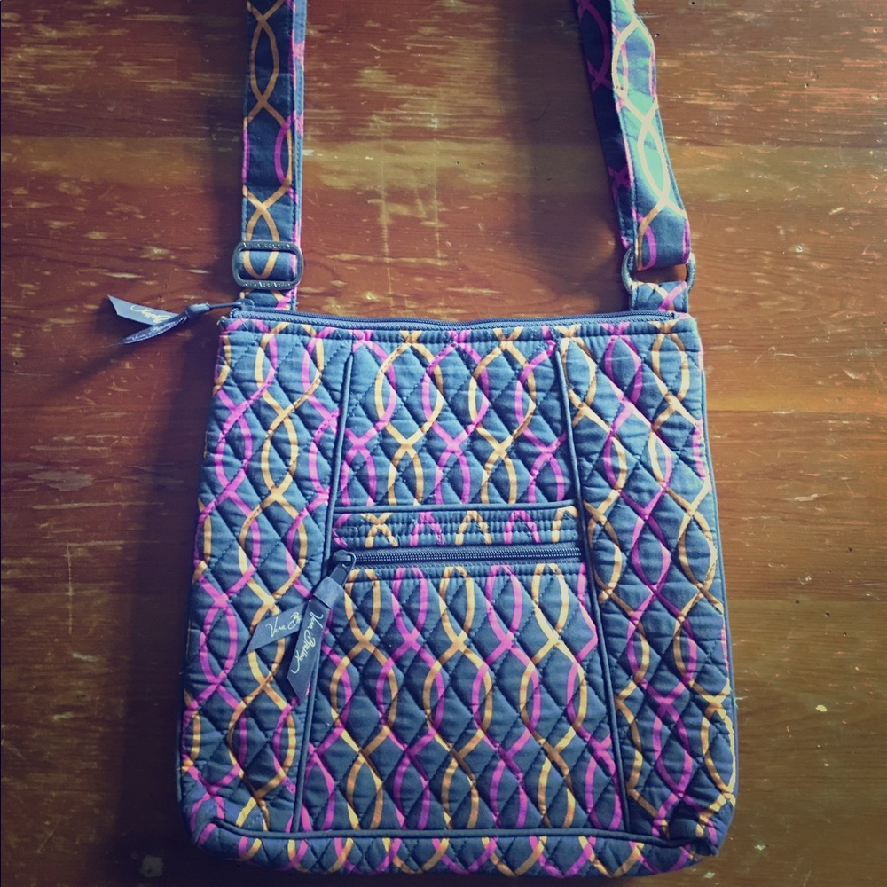 🌸EUC Vera Bradley Hipster in Jazzy Swirls🌸