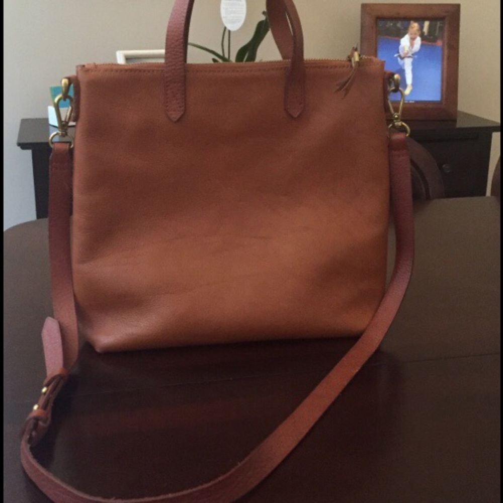 MADEWELL brand chestnut leather handbag