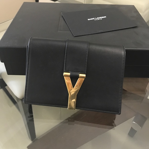 ysl Handbags - 🎉🎉SOLD🎉🎉YSL cross body