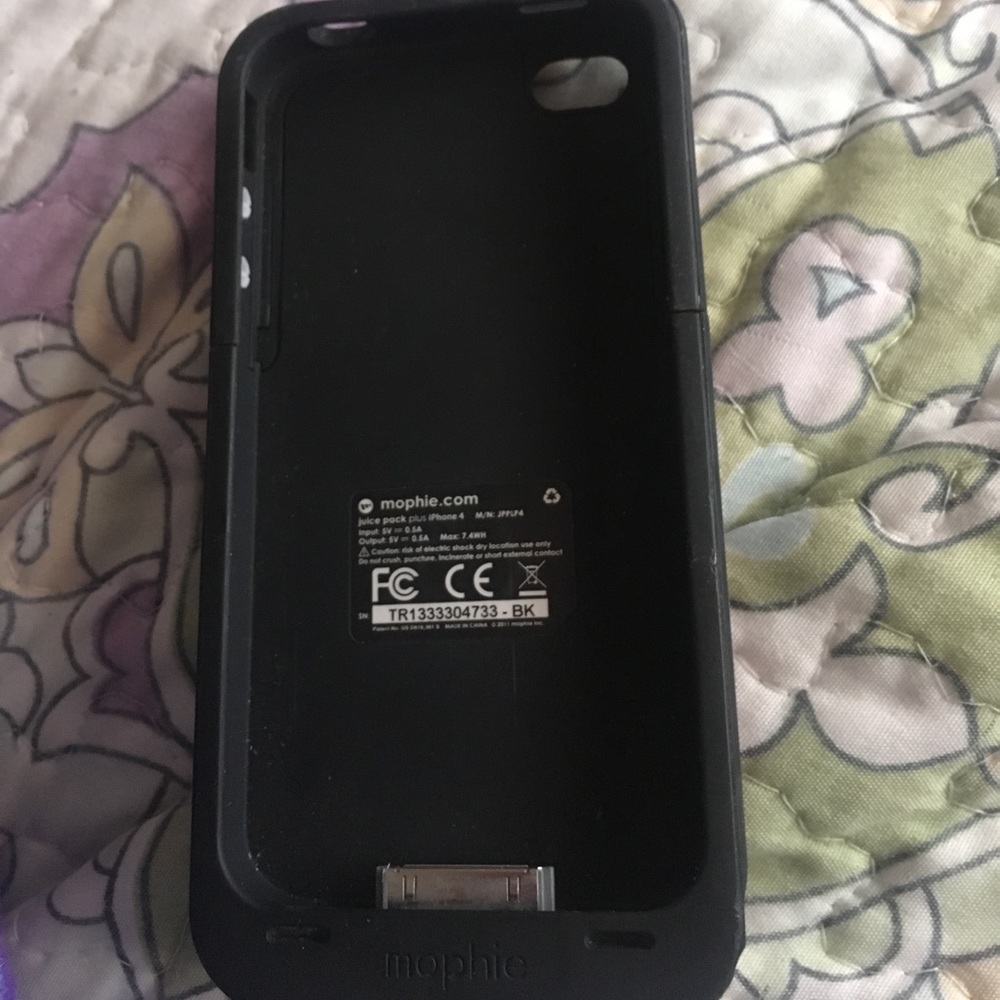 iPhone 4/4s mophie charging case