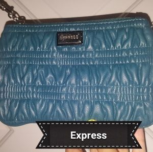 Express wristlet
