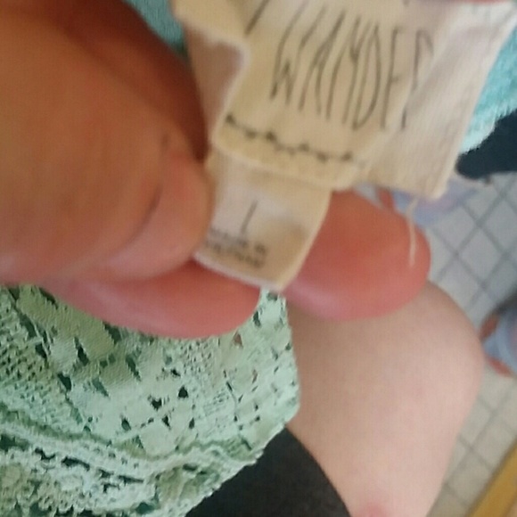 Blouse - Picture 4 of 4