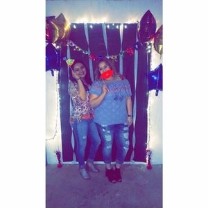 Meet your Posher, Veronica