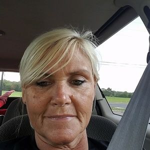Meet your Posher, Cheri