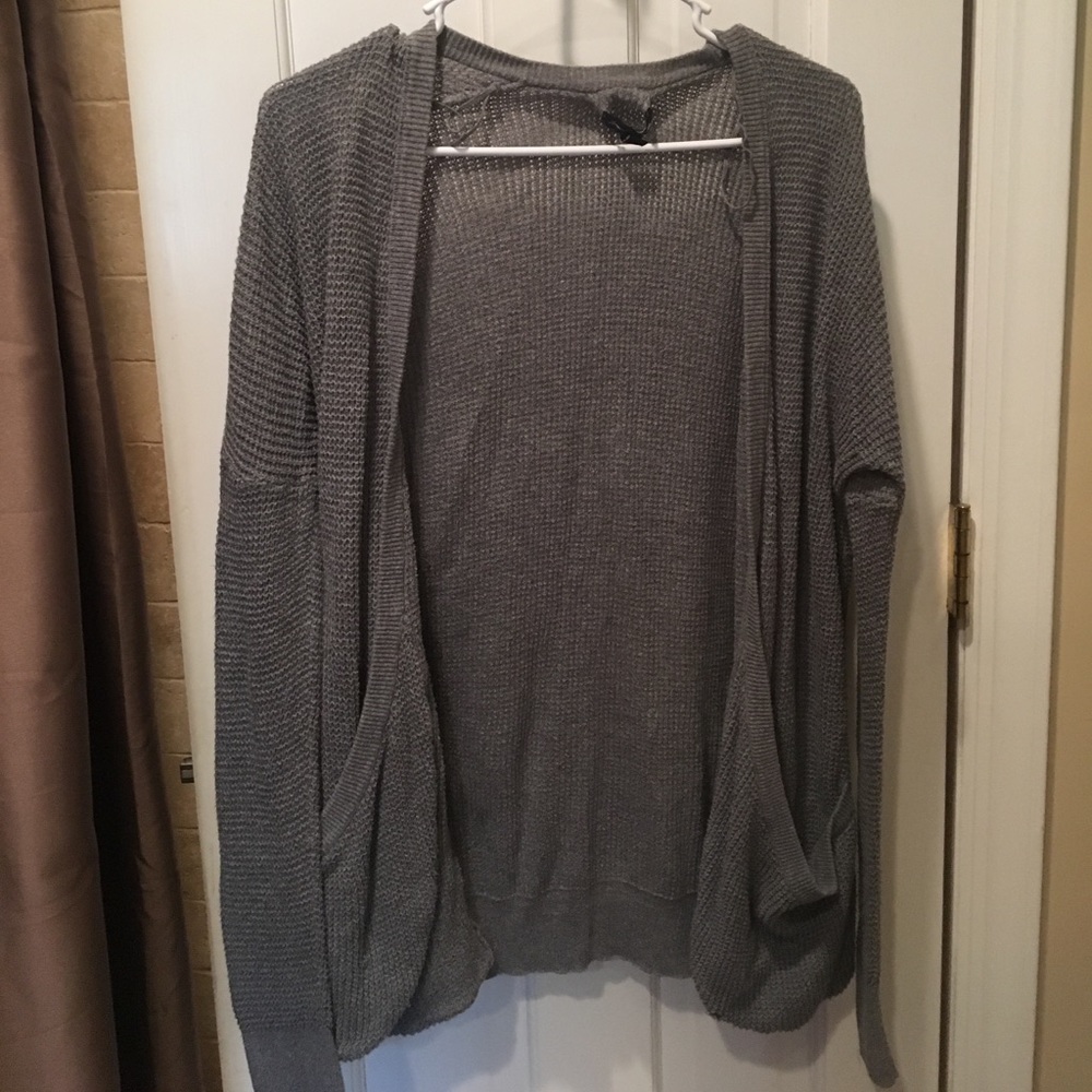 Grey two pocket knit cardigan