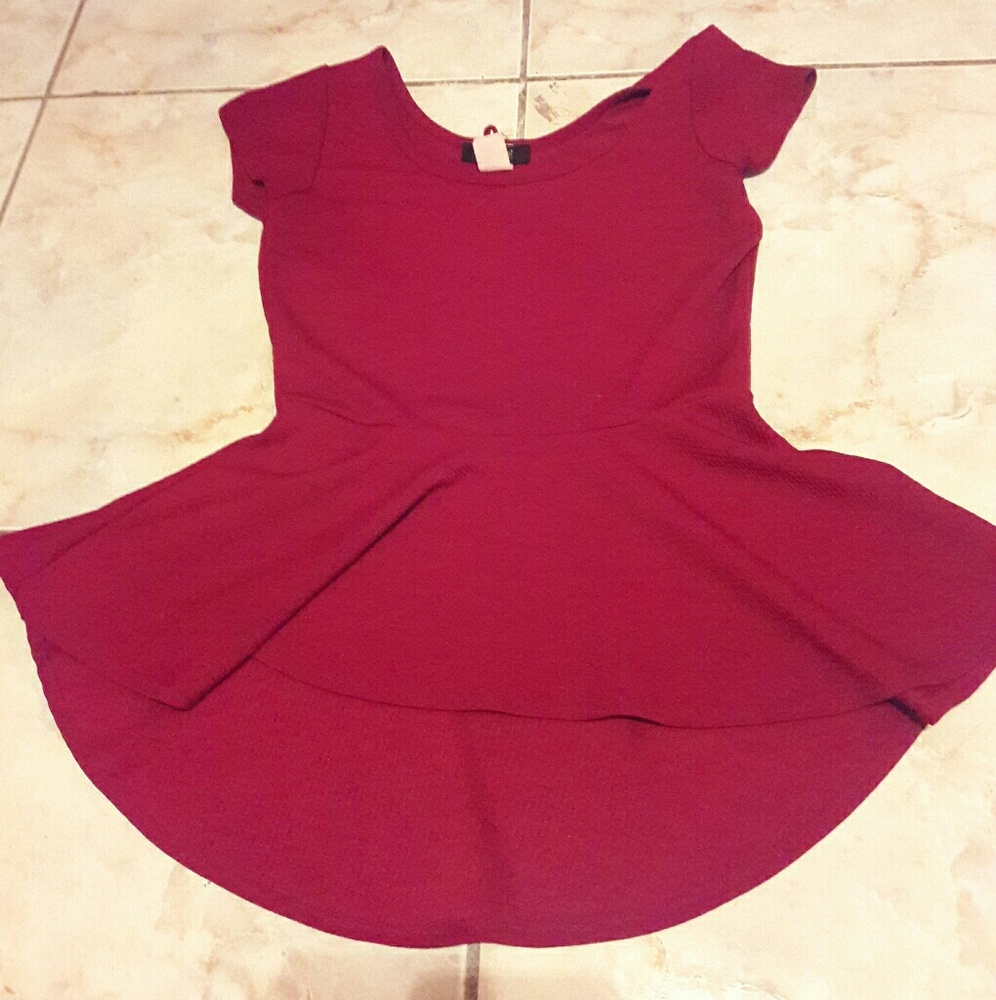 Burgany peplum top