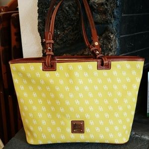 Dooney & Bourke tote for Kathleen