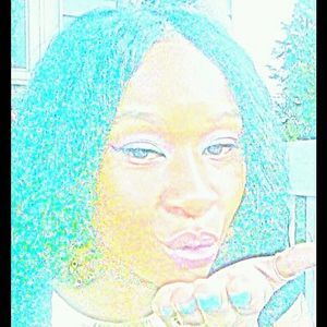 Meet your Posher, Brandy