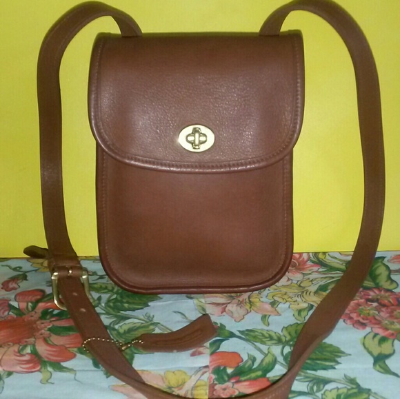 Coach Handbags - COACH VTG 'SIDEPACK' BAG 1997 BRITISH TAN