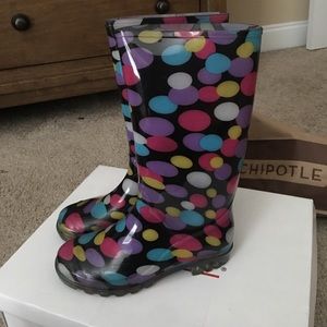 Totes multi-dot rain boots