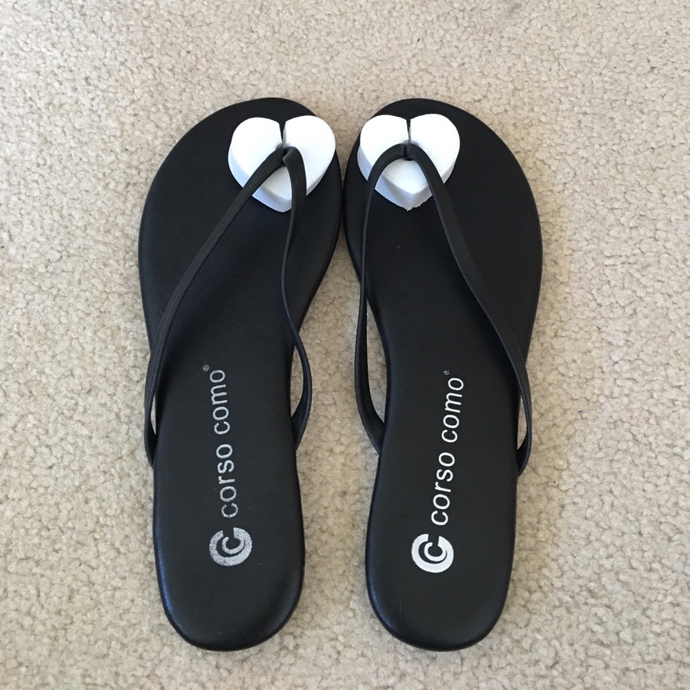Corso Como Black Flip Flops/Sandals - sz 6