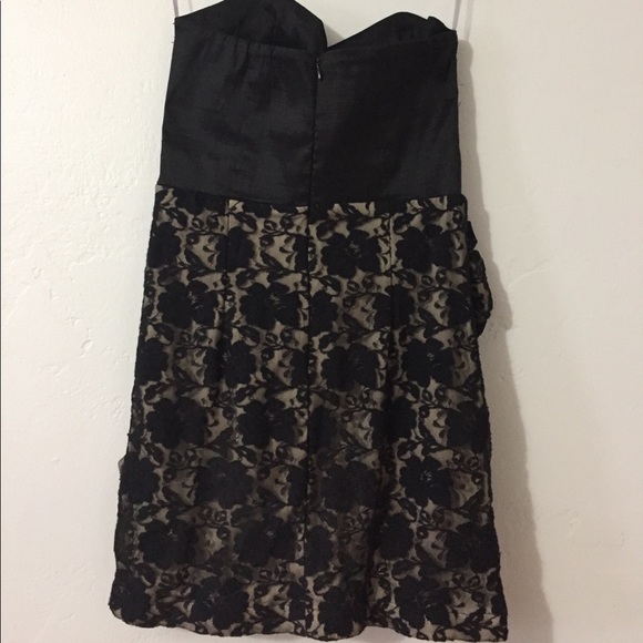 Black dress with beige bottom - Picture 2 of 2