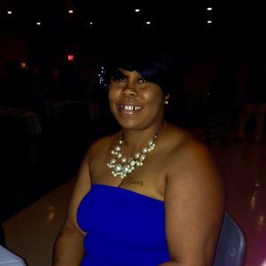 Meet your Posher, Ava