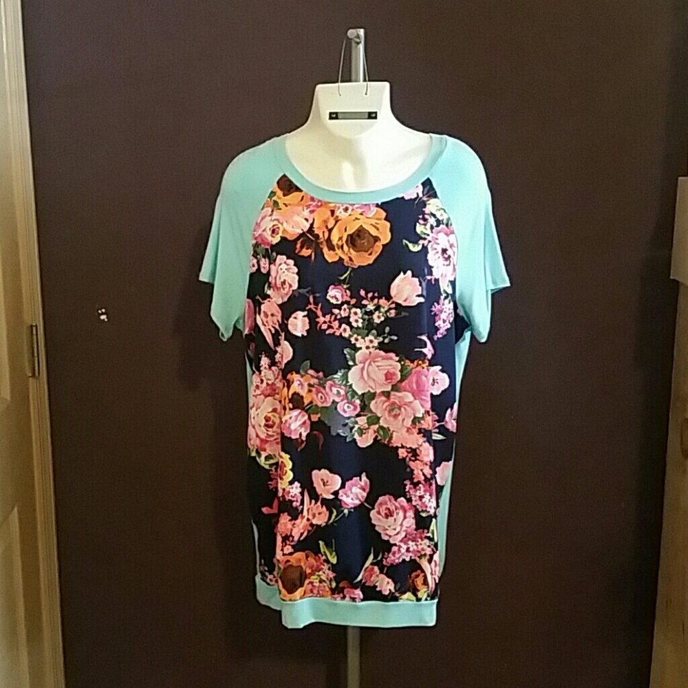 12PM By Men Ami Size Large