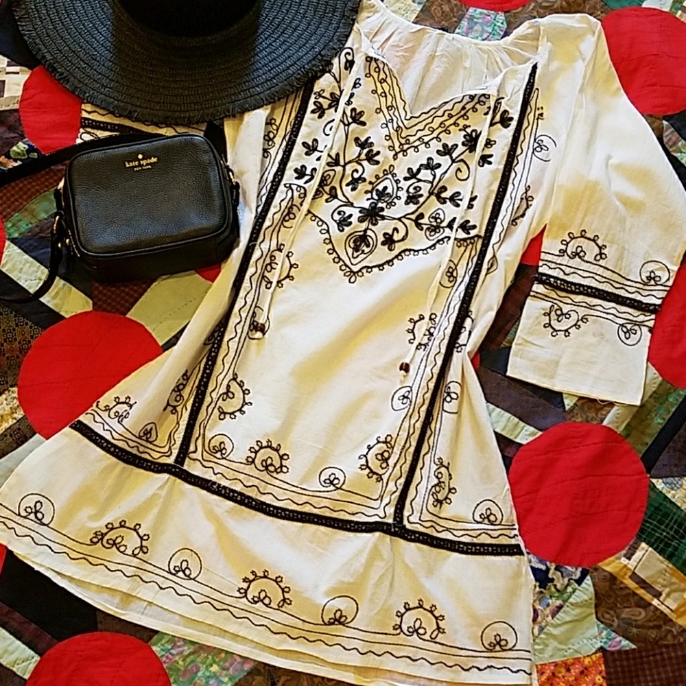 Whimsical Dress - Picture 4 of 5