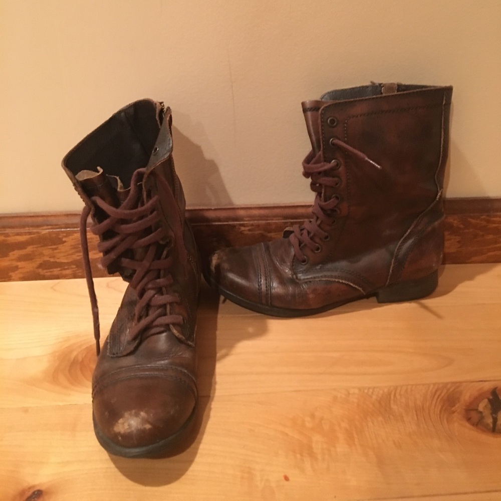 Steve Madden Combat boots