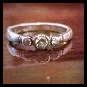 Sterling silver trio CZ ring size 7