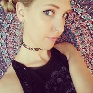 Meet your Posher, Madeline