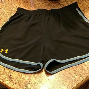 Black Under Armour  XL Shorts