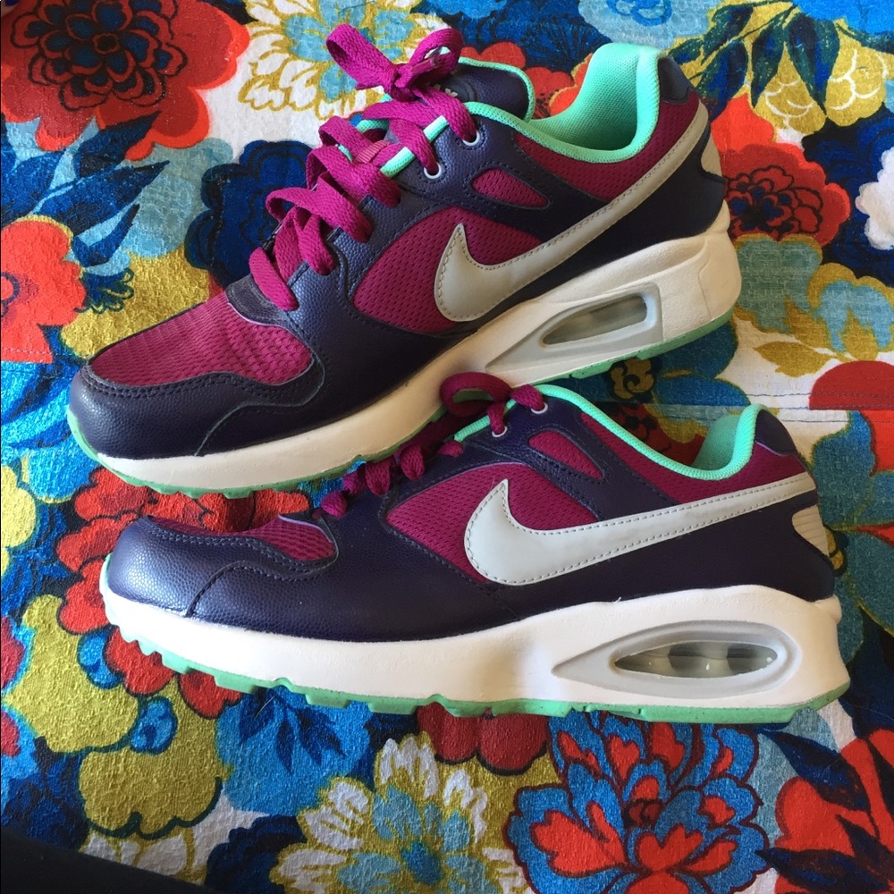 Nikes!!