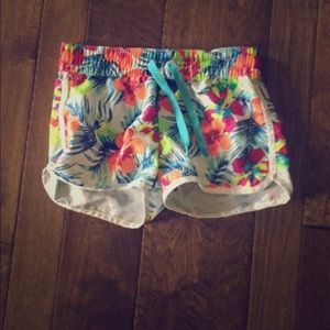 Tropical 10-12 shorts