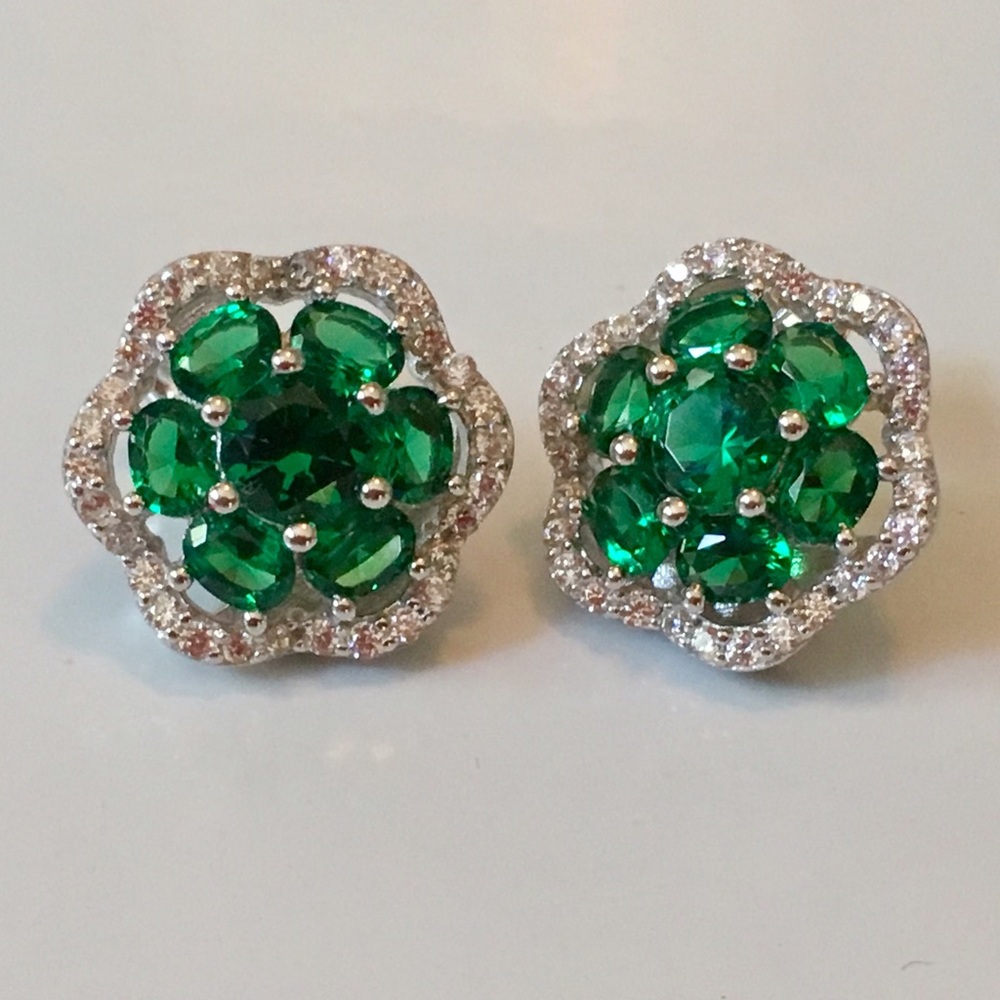 Emerald and white sapphire earrings