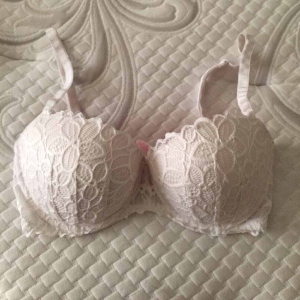 VS Bra