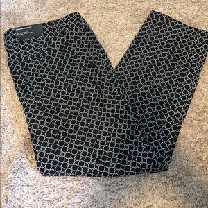 HILARY RADLEY // cropped dress pants