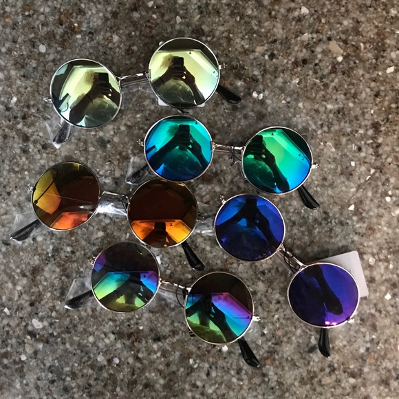 💓HOST PICK💓Round mirrored SUNNIES - Picture 2 of 7