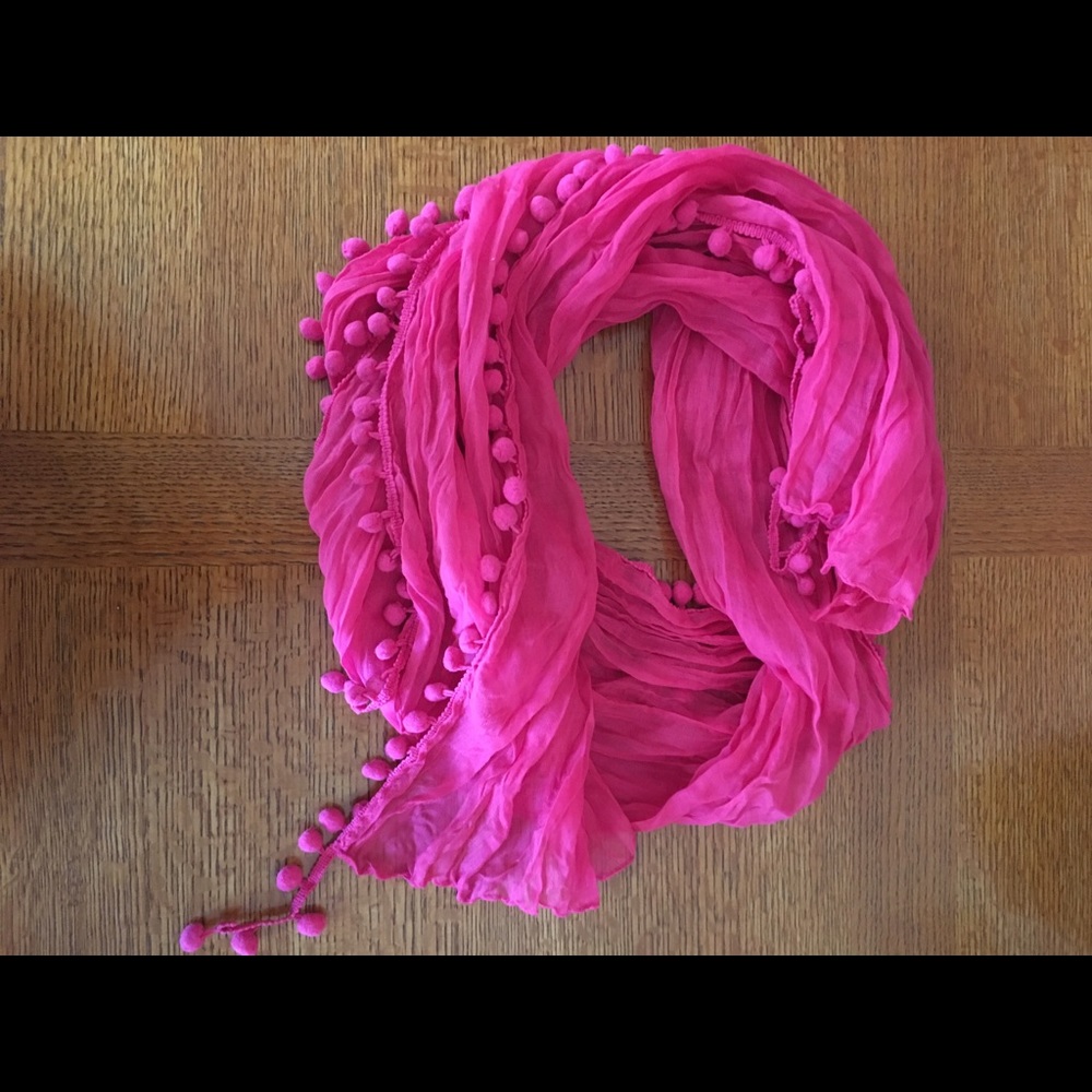 Cute Hot pink scarf