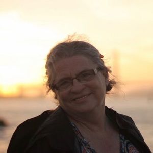 Meet your Posher, Jacquoline