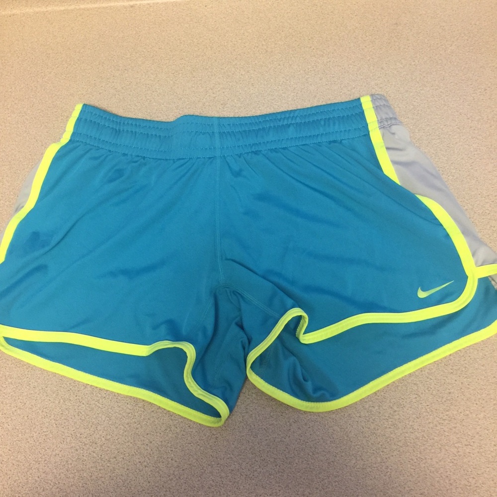Nike shorts Dri-fit small women's